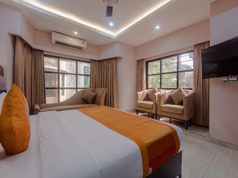 Oyo Flagship 15439 Colaba Hotel Мумбай Екстериор снимка